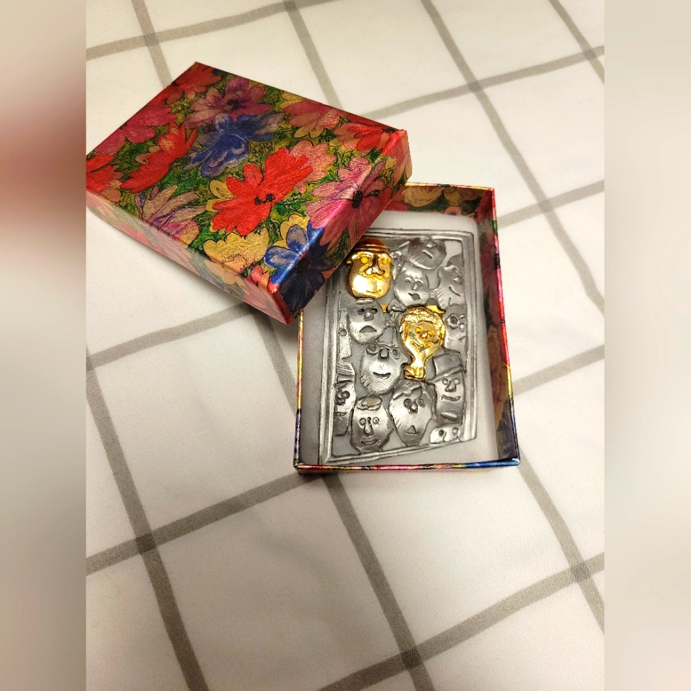 Vintage Ultra Craft Brooch Pin